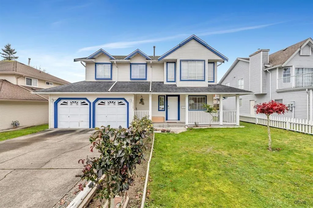 House for rent: 15756 82 Avenue, Surrey, British Columbia V4N 0R7