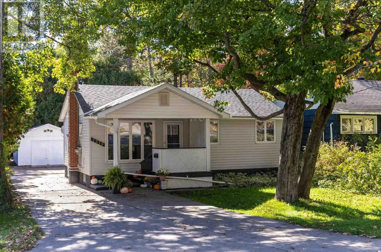 1579 Queen St E, Sault Ste. Marie, Ontario P6A 2G5