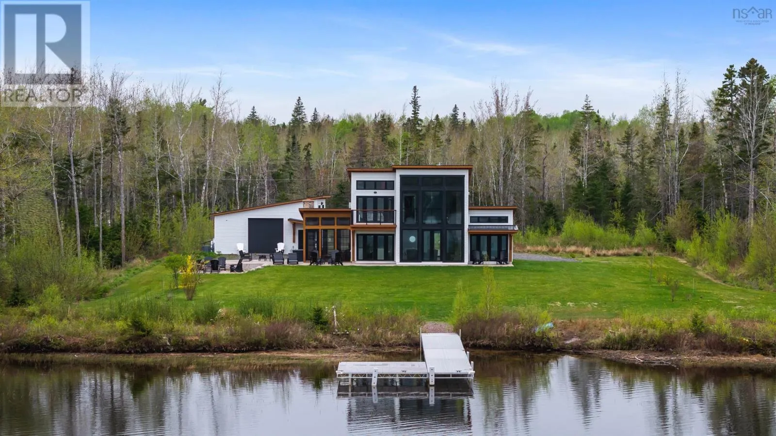 House for rent: 158 Blackberry Lane, Mattatall Lake, Nova Scotia B0M 1Z0