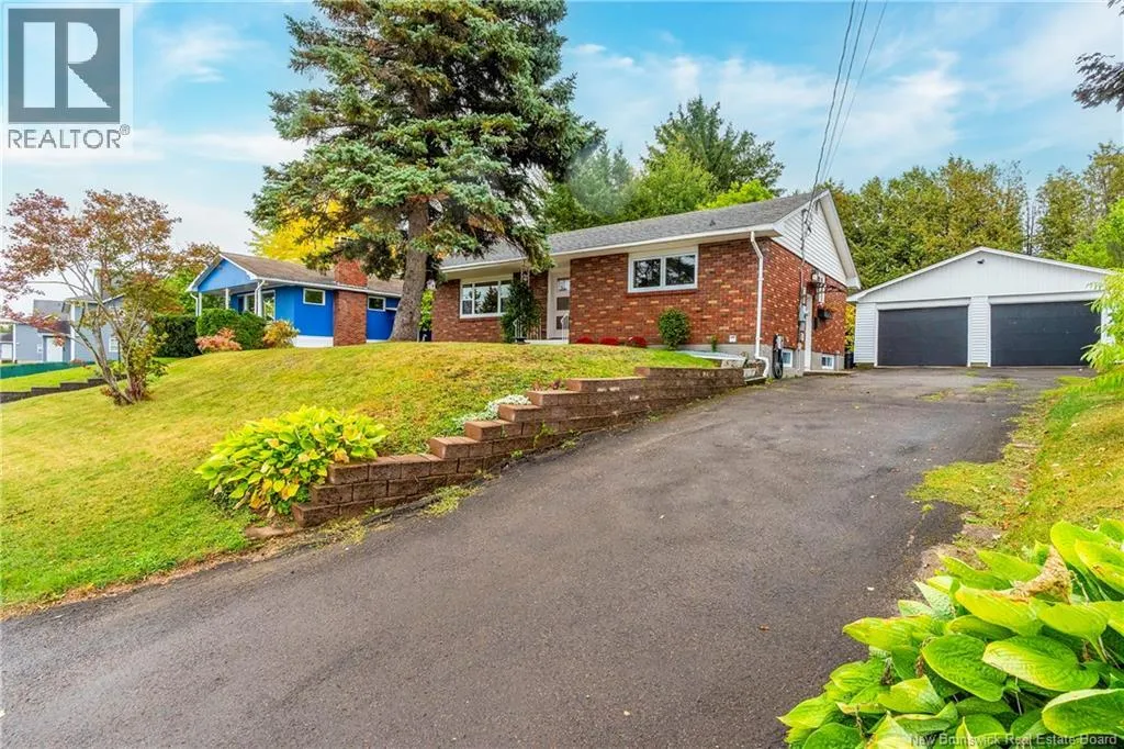 House for rent: 158 Lakeside Drive, Riverview, New Brunswick E1B 3G9