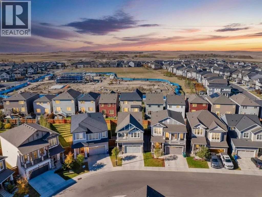 House for rent: 158 Osborne Common Sw, Airdrie, Alberta T4B 5G7