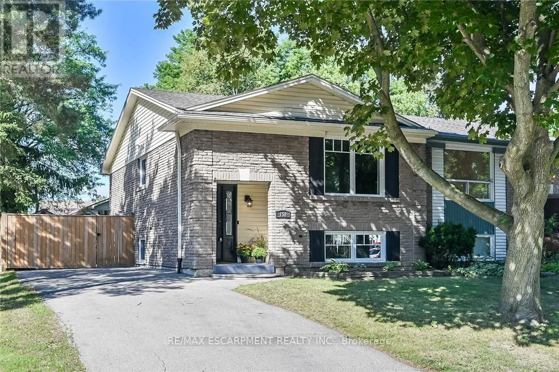 House for rent: 158 Wendover Drive, Hamilton, Ontario L9C 5X5