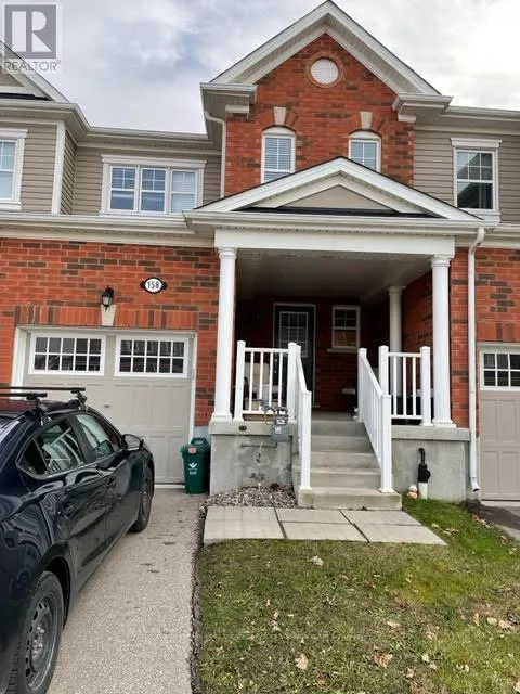 Row / Townhouse for rent: 158 West Oak Trail N, Kitchener, Ontario N2R 0J4