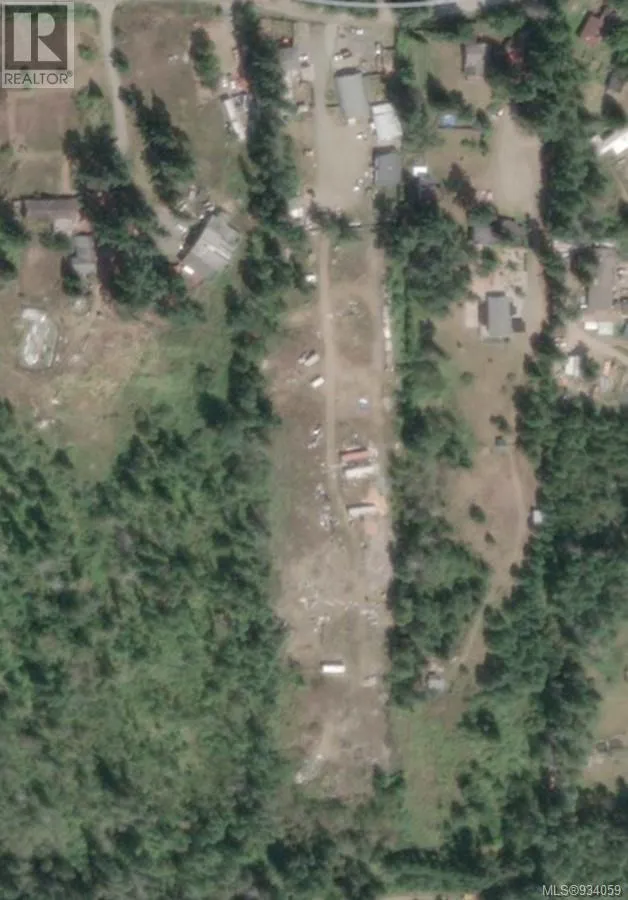 Duplex for rent: 1586 Mckibbon Rd N, Errington, British Columbia V0R 1V0