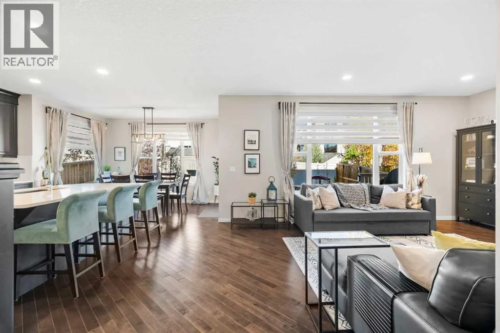 House for rent: 159 Panatella View Nw, Calgary, Alberta T3K 0N3