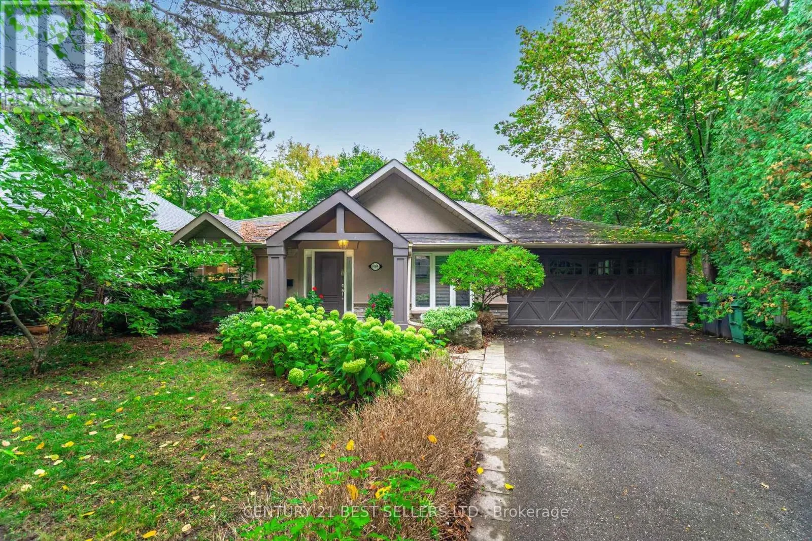 House for rent: 1595 Calverton Court, Mississauga, Ontario L5G 2W4