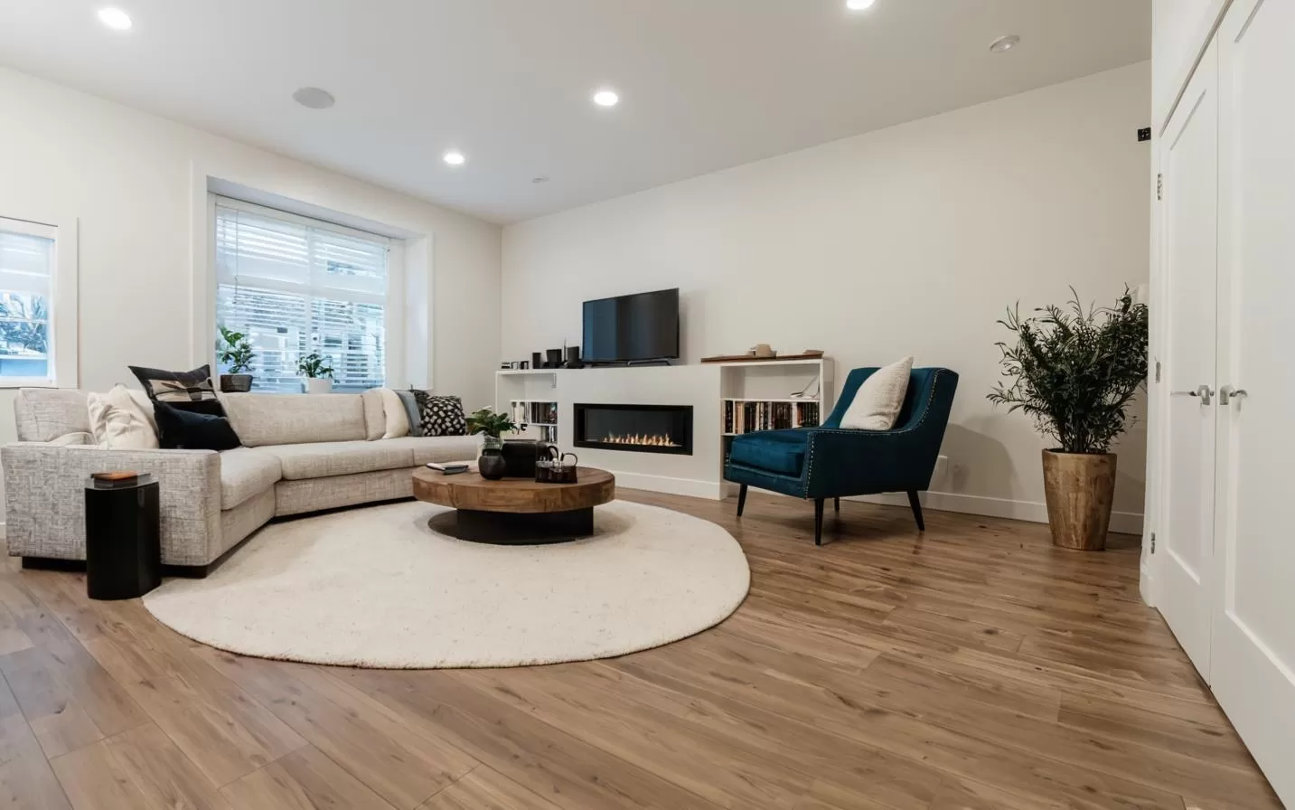 Row / Townhouse for rent: 16 5960 142nd Street, Surrey, British Columbia V3X 1C8