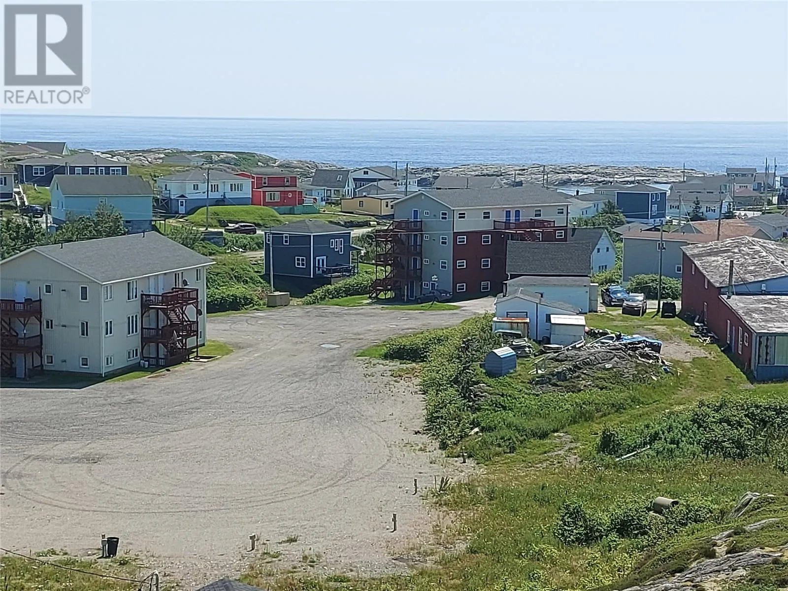 Other for rent: 16 A/b And 18 Currie Avenue, Port aux Basques, Newfoundland & Labrador A0M 1C0