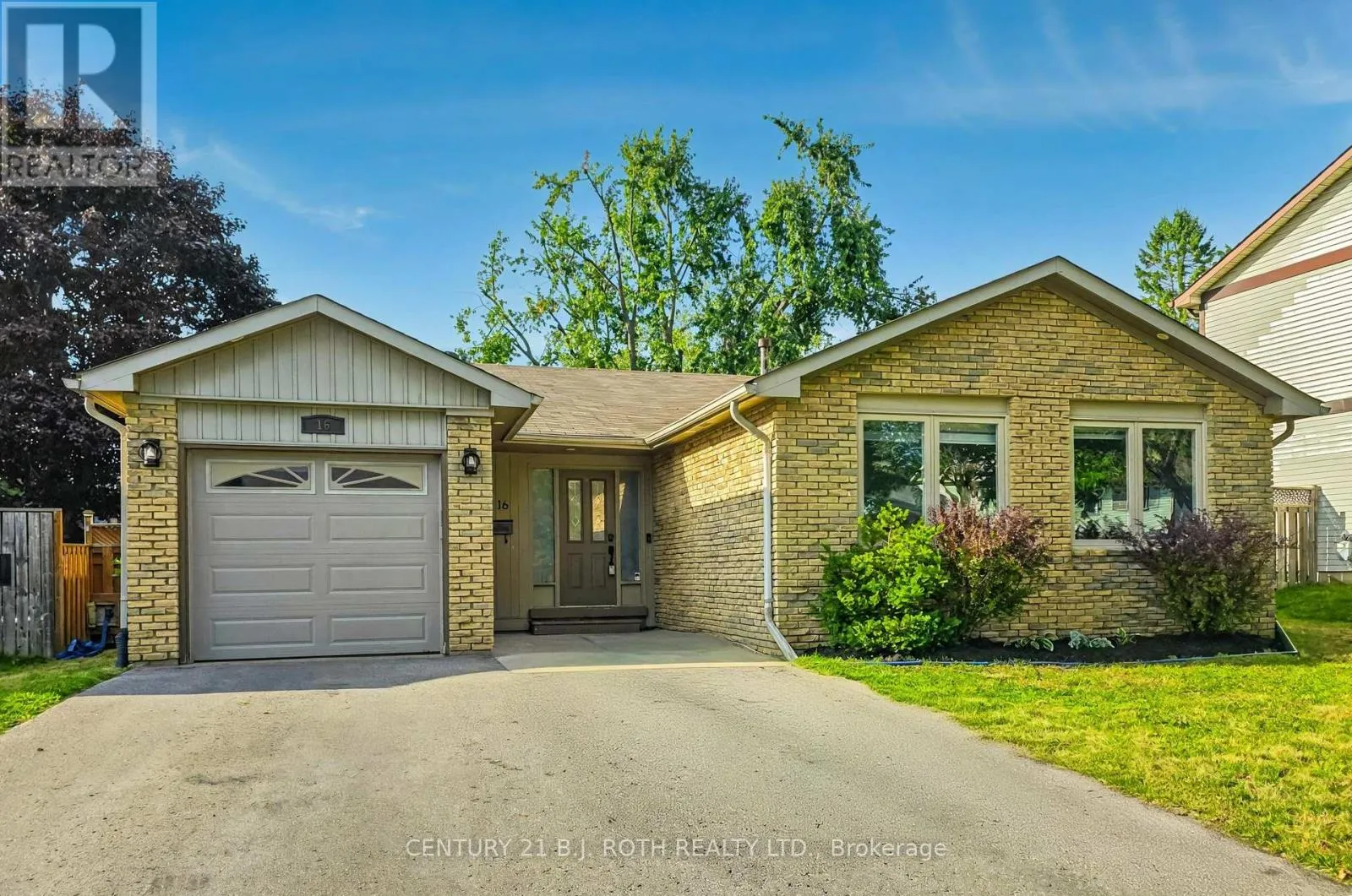 House for rent: 16 Gloria Street, Barrie, Ontario L4N 4L9