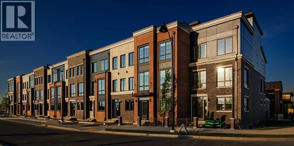 Row / Townhouse for rent: 16 Greenwich Heath Nw, Calgary, Alberta T3B 6P4