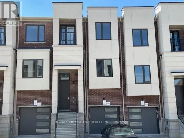 Row / Townhouse for rent: 16 Heathrow Lane, Caledon, Ontario L7E 4M4