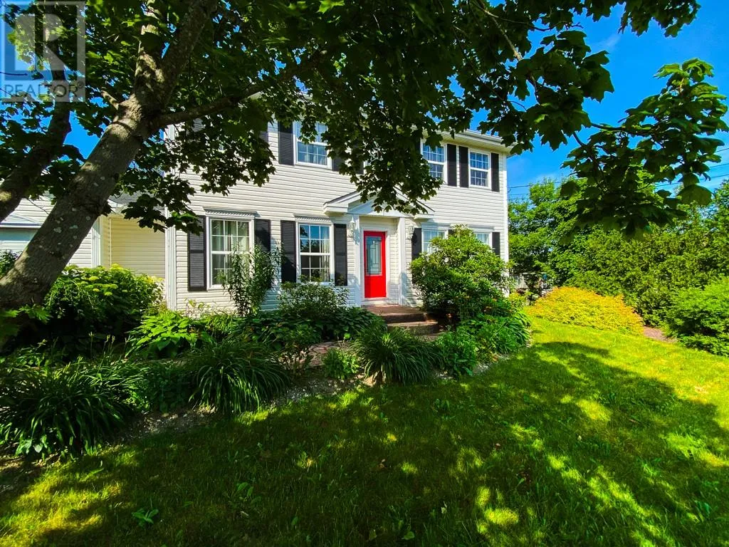 House for rent: 16 Heneys Pond Road, Bay Roberts, Newfoundland & Labrador A0A 1G0