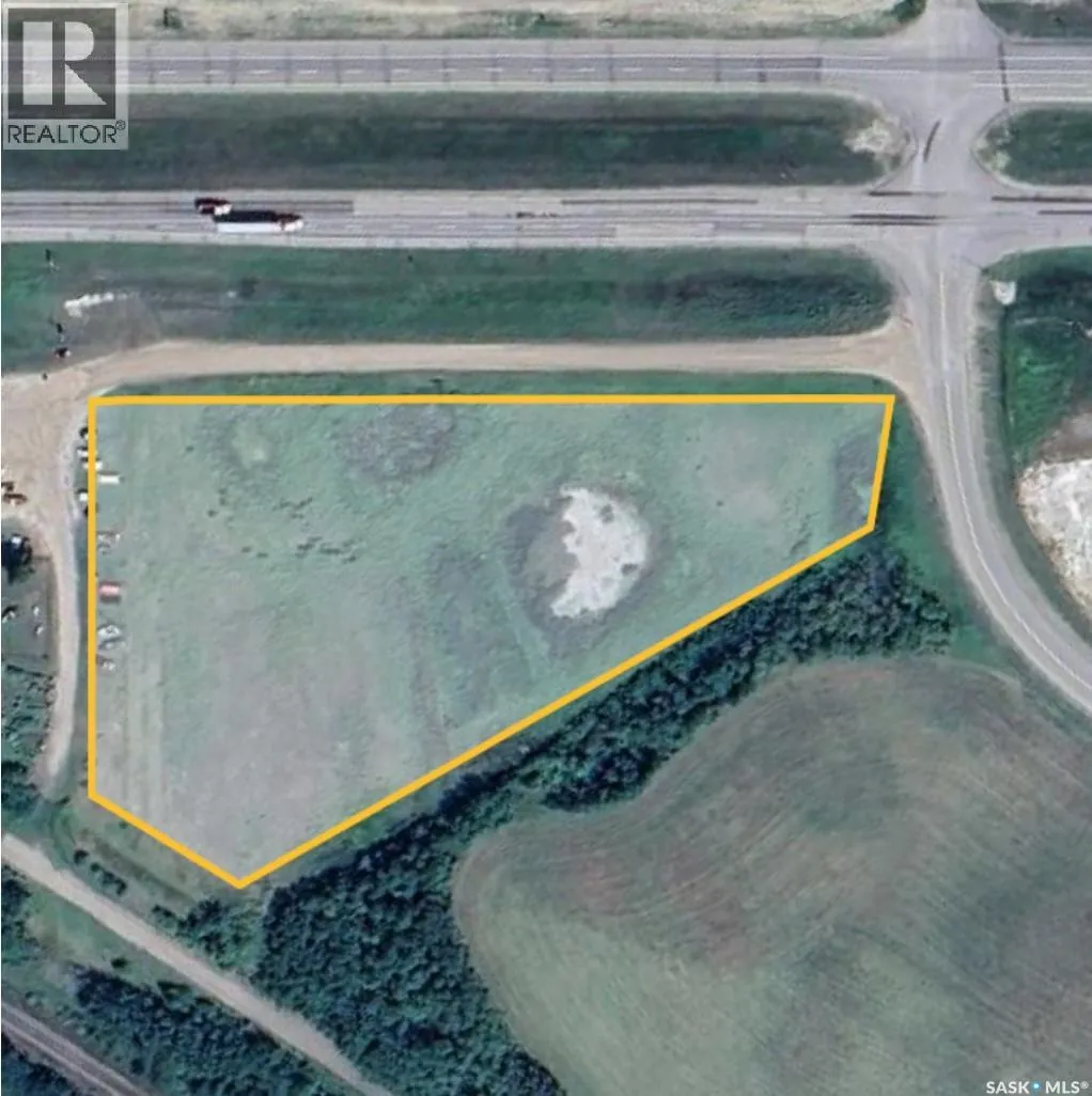 Unknown for rent: 16 Hwy 16 Highway, Marshall, Saskatchewan S0M 1R0