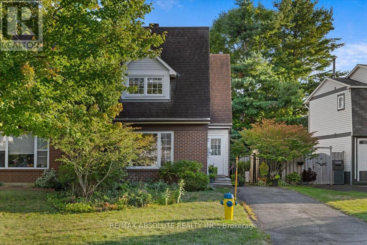 House for rent: 16 Melanie Crescent, Ottawa, Ontario K2L 2E5