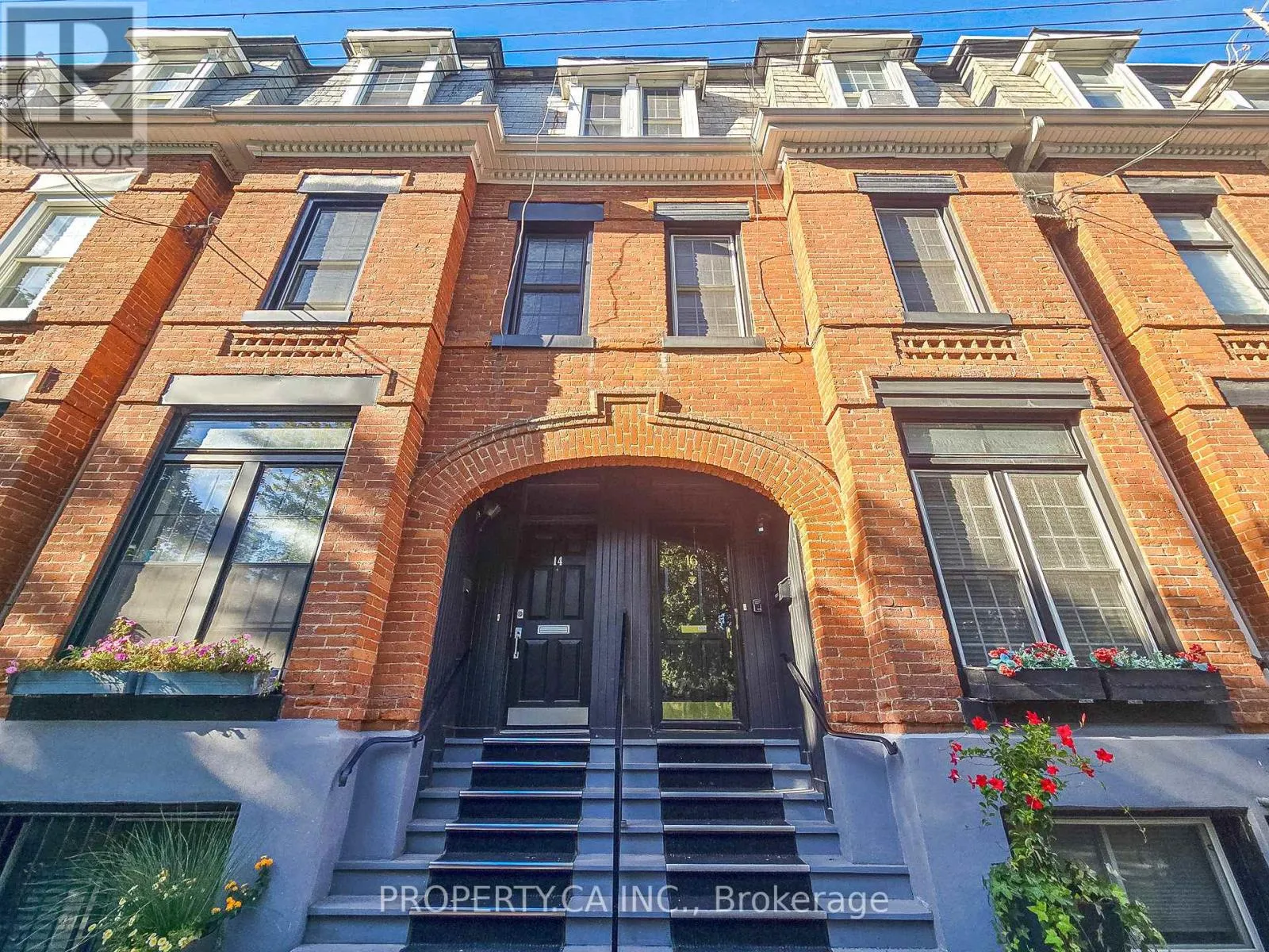 Row / Townhouse for rent: 16 Monteith Street, Toronto, Ontario M4Y 1K7