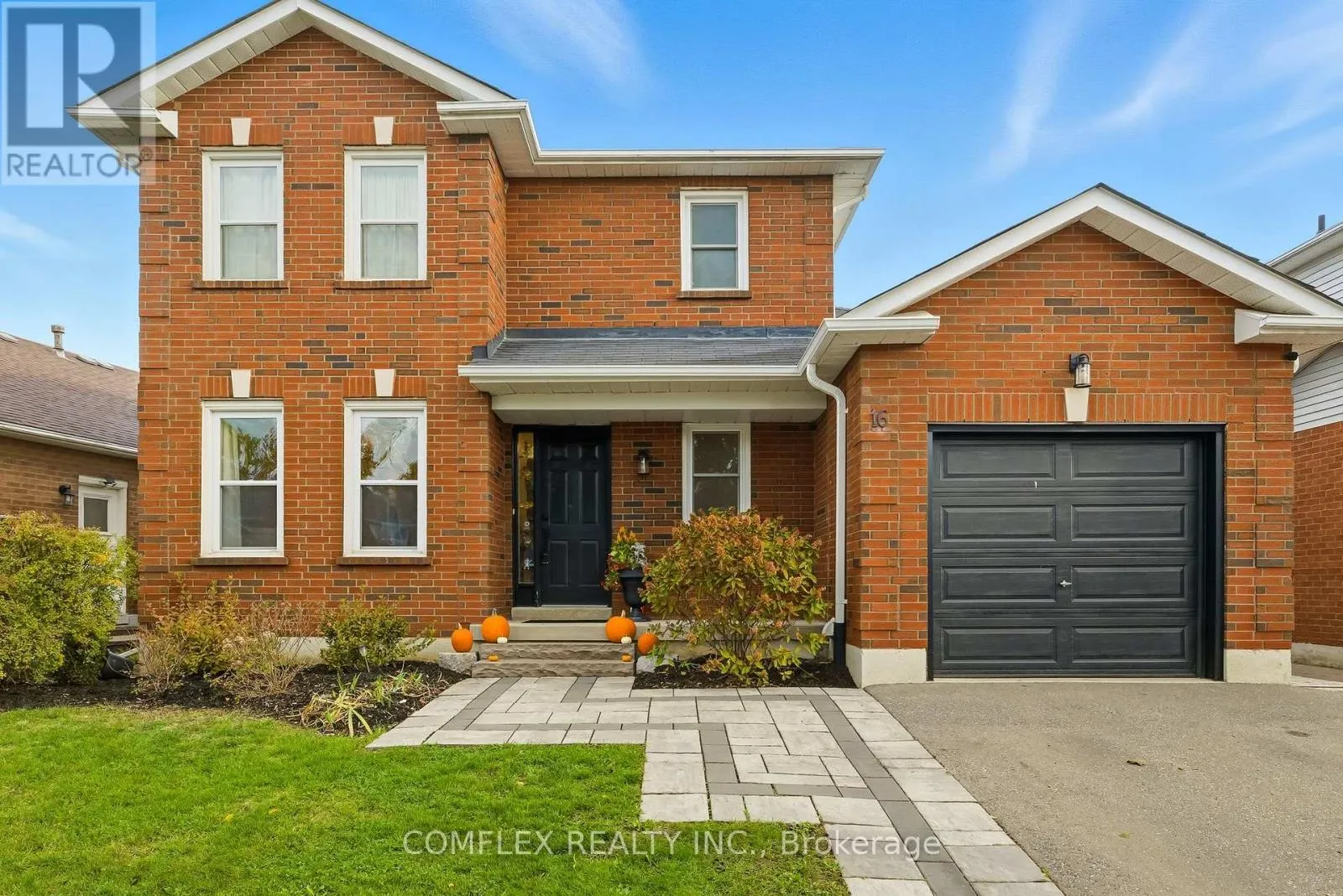 House for rent: 16 Orchard Park Drive, Clarington, Ontario L1C 4E2