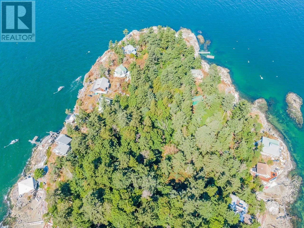 16 Passage Island, West Vancouver, British Columbia V7W 1V7