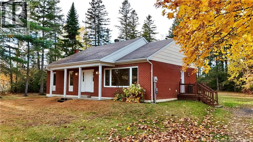 16 Rideau, North Tetagouche, New Brunswick E2A 4Y8