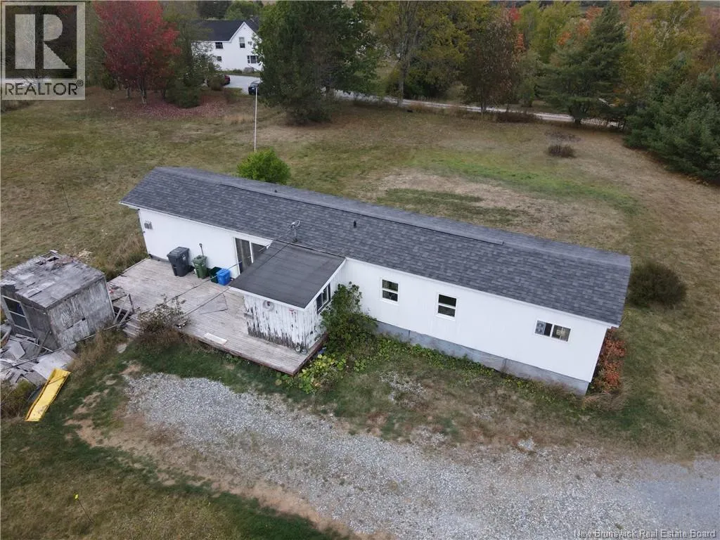 House for rent: 16 Smith Road, Nauwigewauk, New Brunswick E5N 7B1