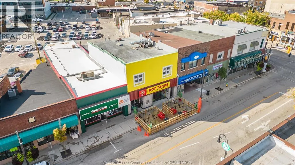 16 Talbot Street East, Leamington, Ontario N8H 1L2