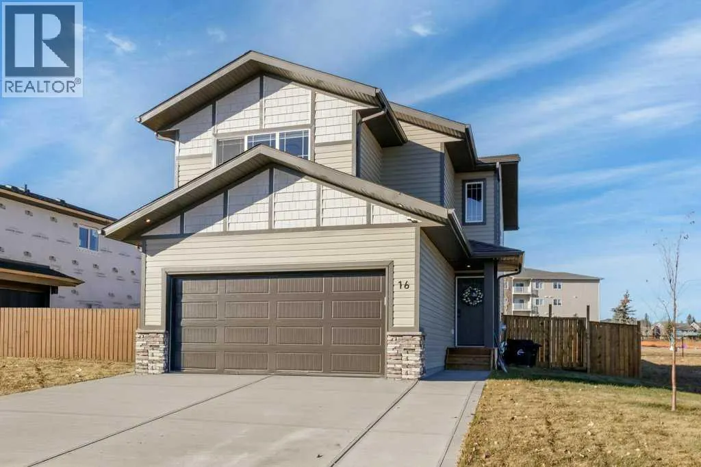 House for rent: 16 Trinity Street, Lacombe, Alberta T4L 0L1