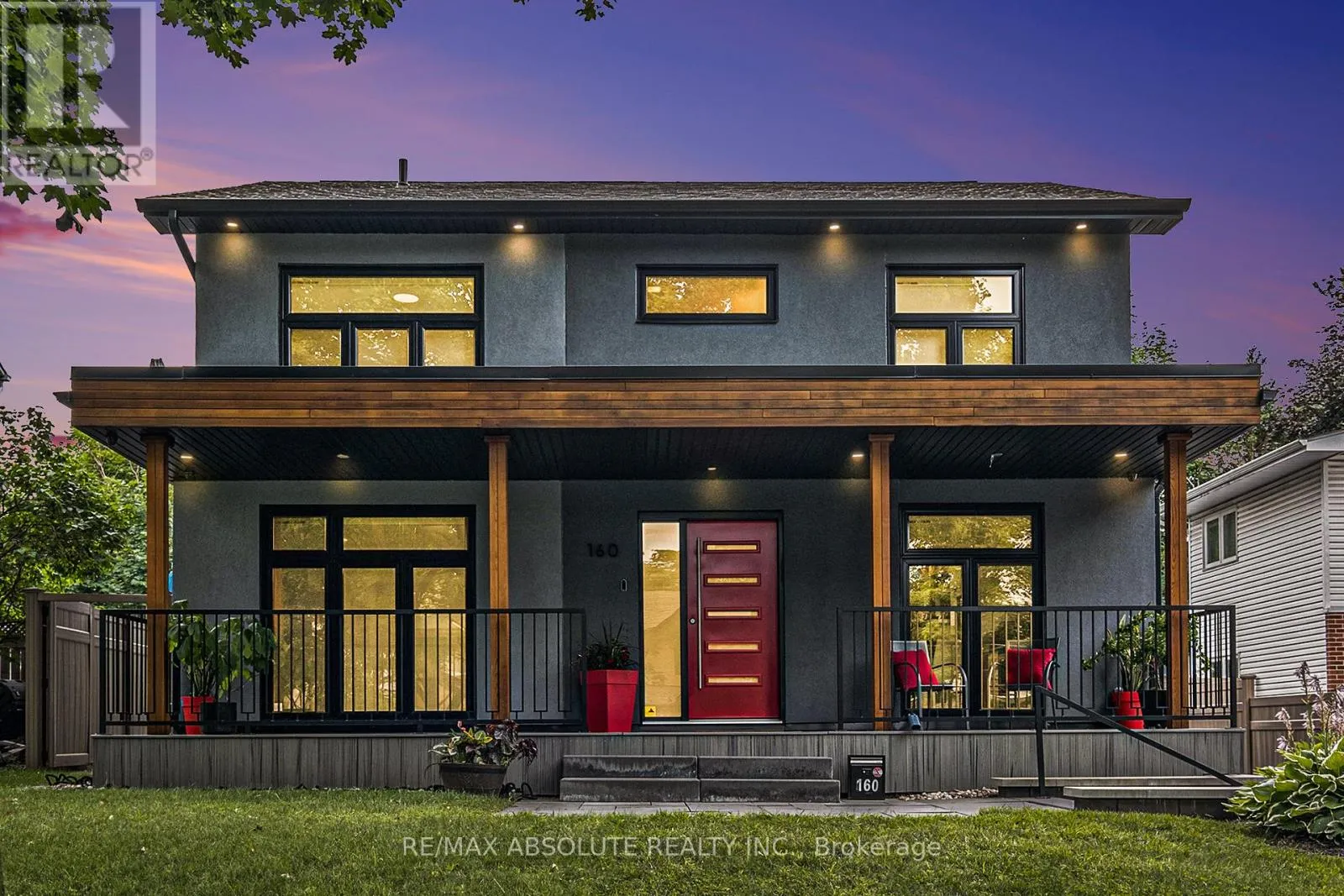 House for rent: 160 Begonia Avenue, Ottawa, Ontario K1H 6E4