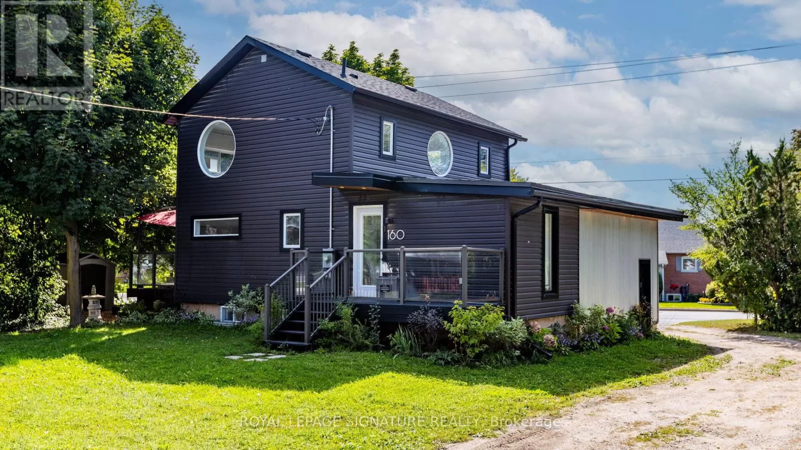 House for rent: 160 Duckworth Street, Barrie, Ontario L4M 3W4