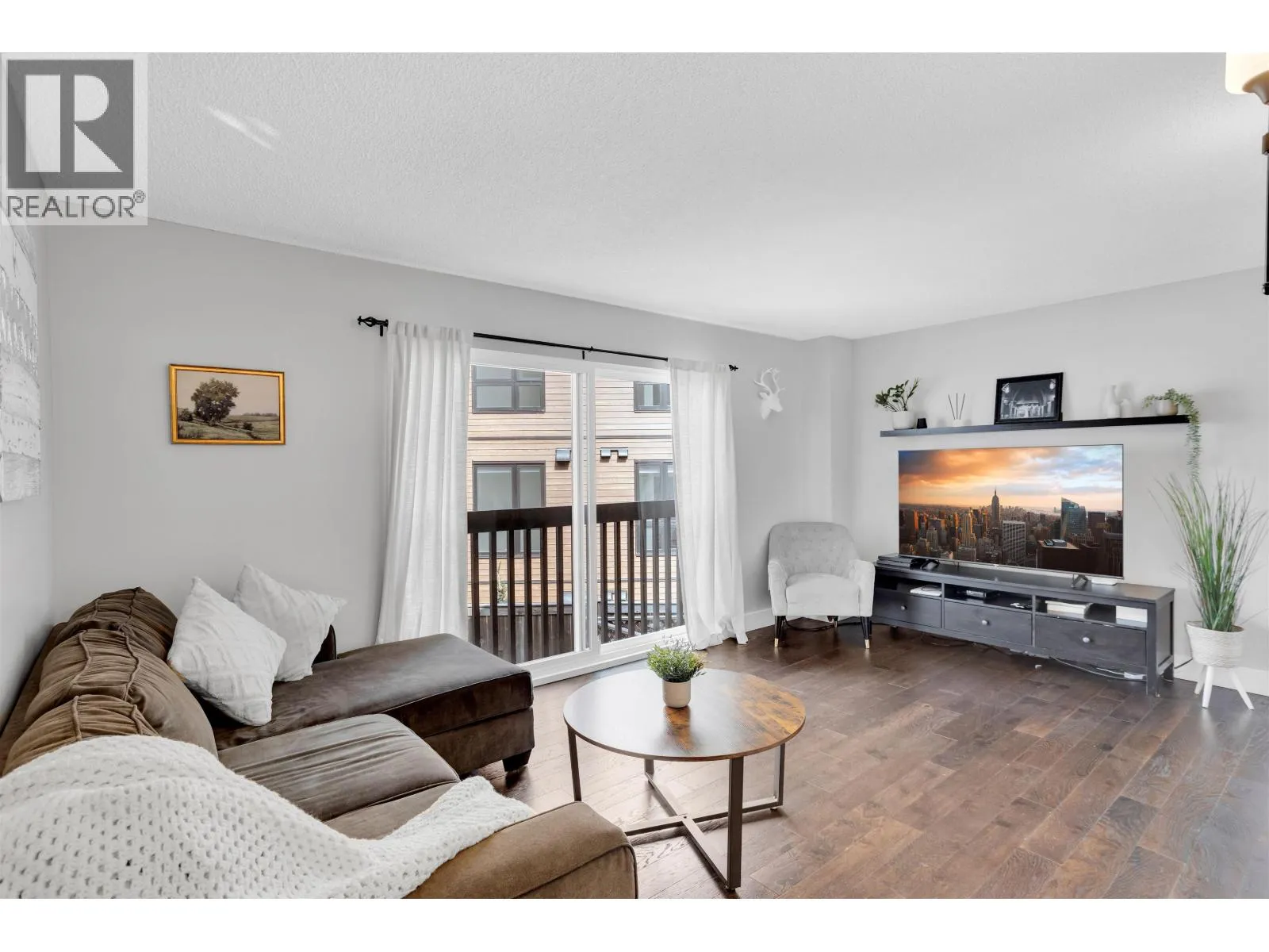 Row / Townhouse for rent: 160 James Road, Port Moody, British Columbia V3H 2S4