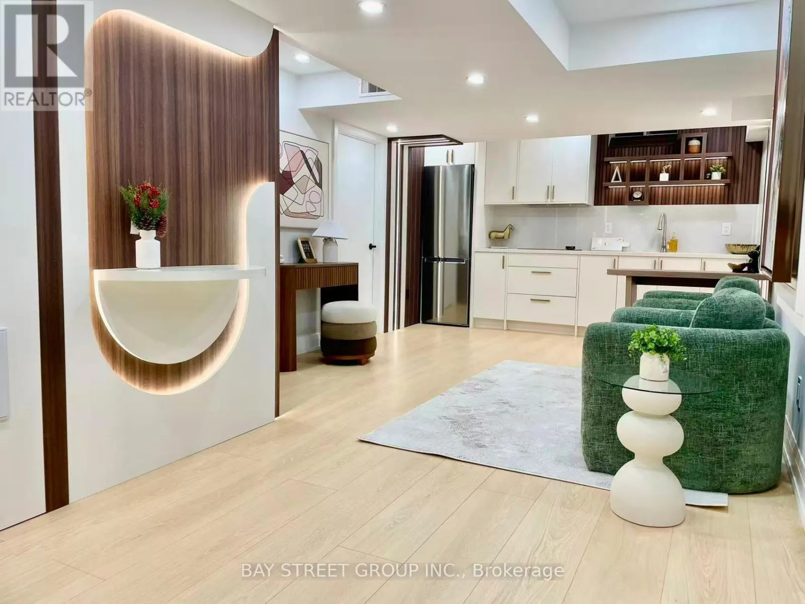 House for rent: 160 William Booth Avenue, Newmarket, Ontario L3X 0K7