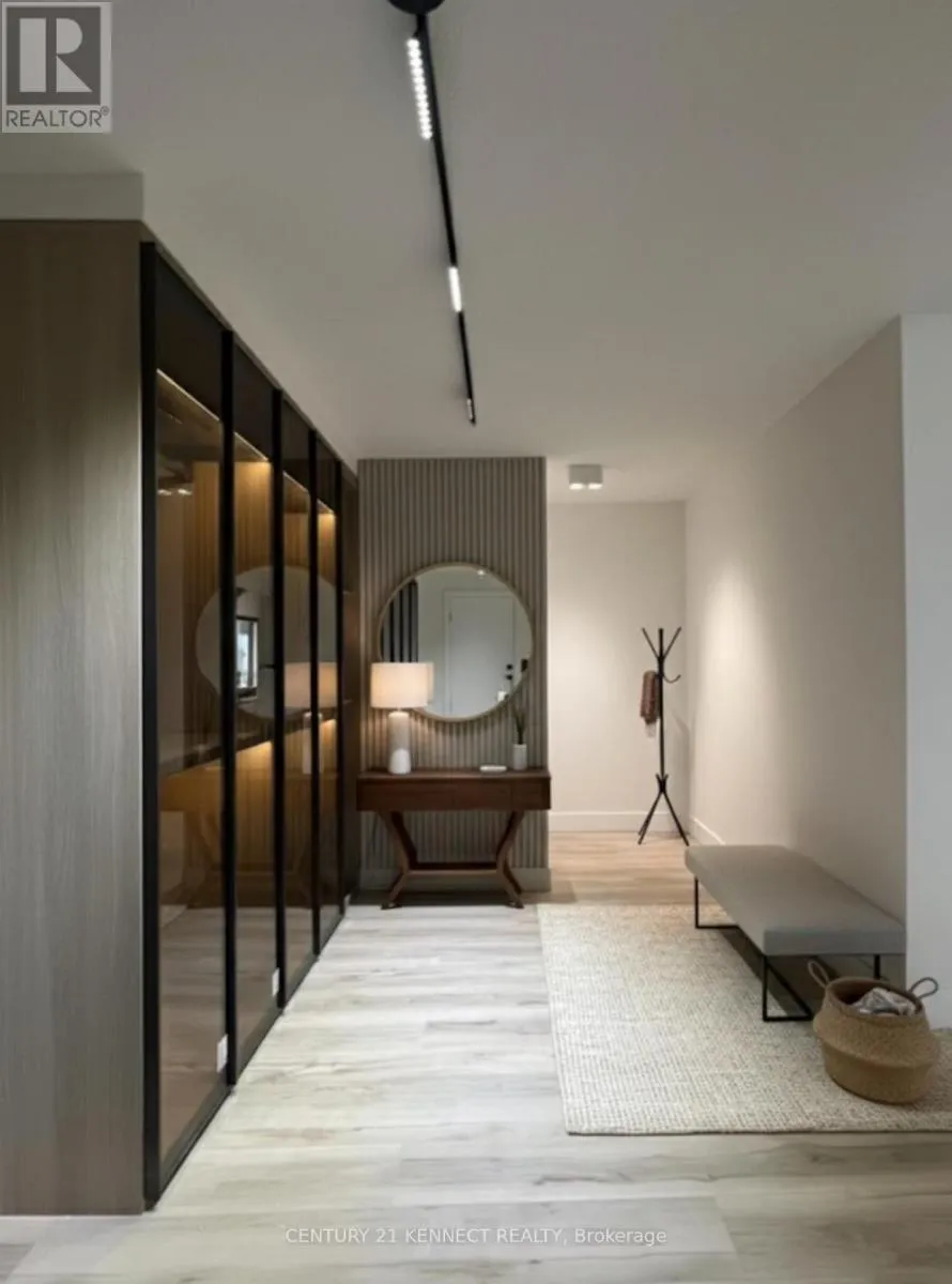 Apartment for rent: 1601 - 3170 Kirwin Avenue S, Mississauga, Ontario L5A 3R1