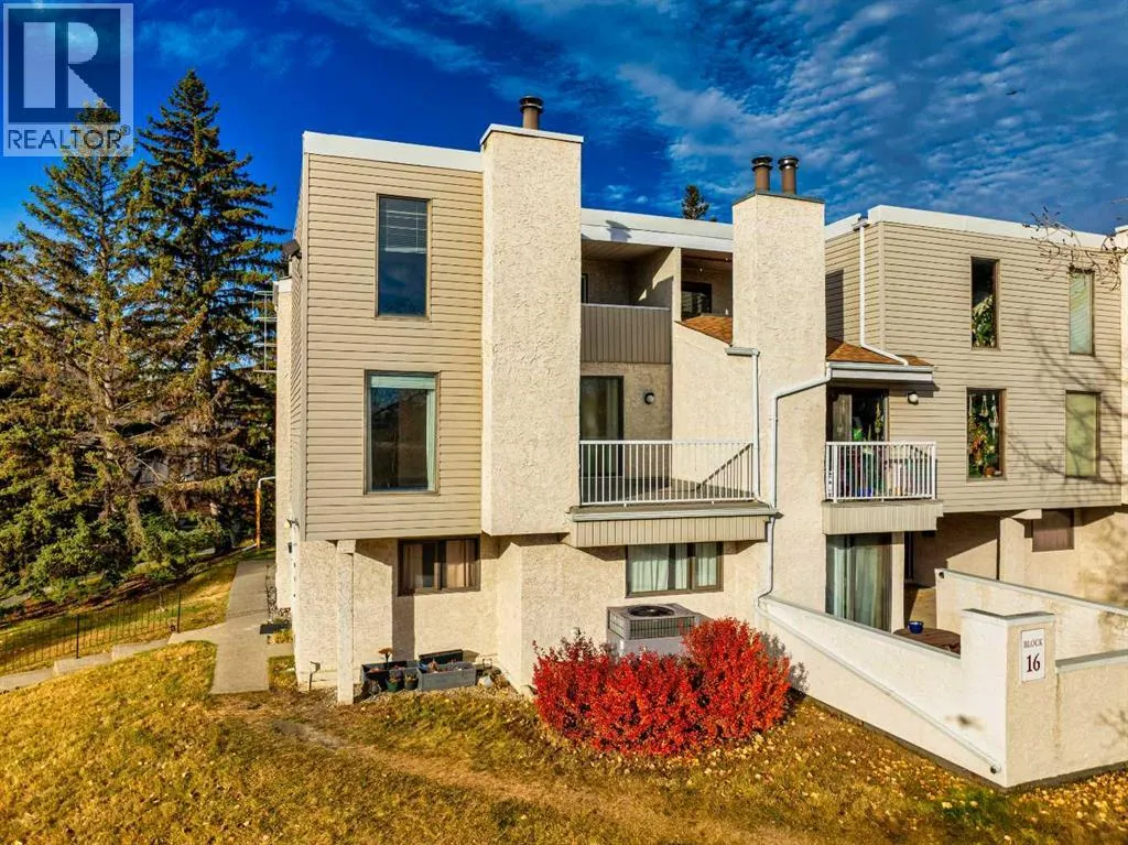 Row / Townhouse for rent: 1601, 3500 Varsity Drive Nw, Calgary, Alberta T2L 1Y3