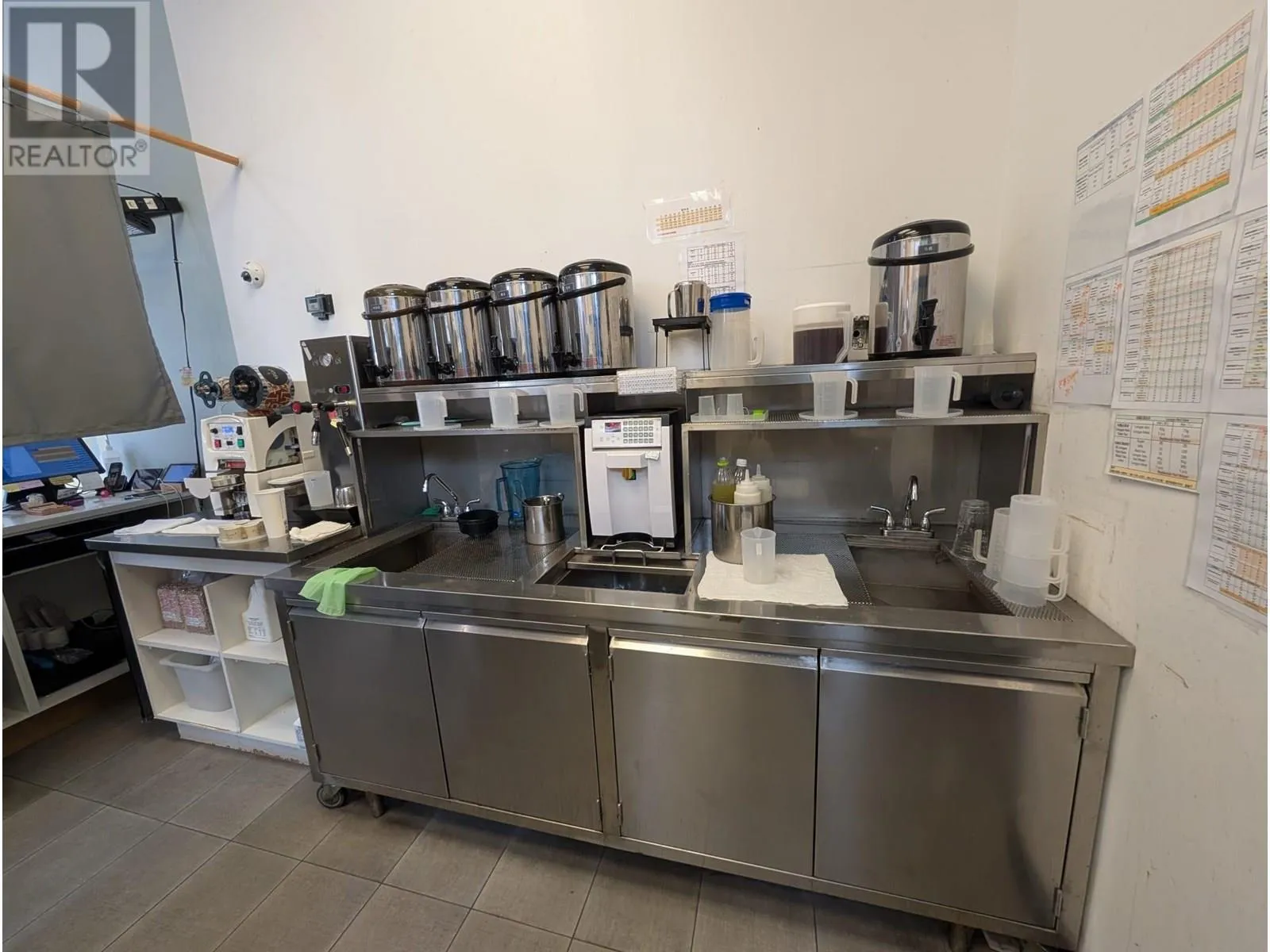 1601 4500 Kingsway, Burnaby, British Columbia V5H 2A9