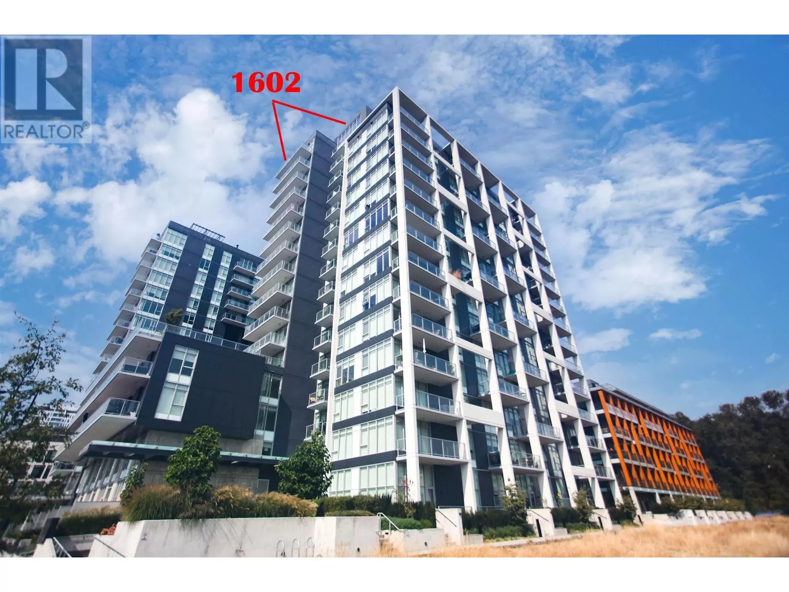 Apartment for rent: 1602 3581 E Kent Avenue North, Vancouver, British Columbia V5S 0H6