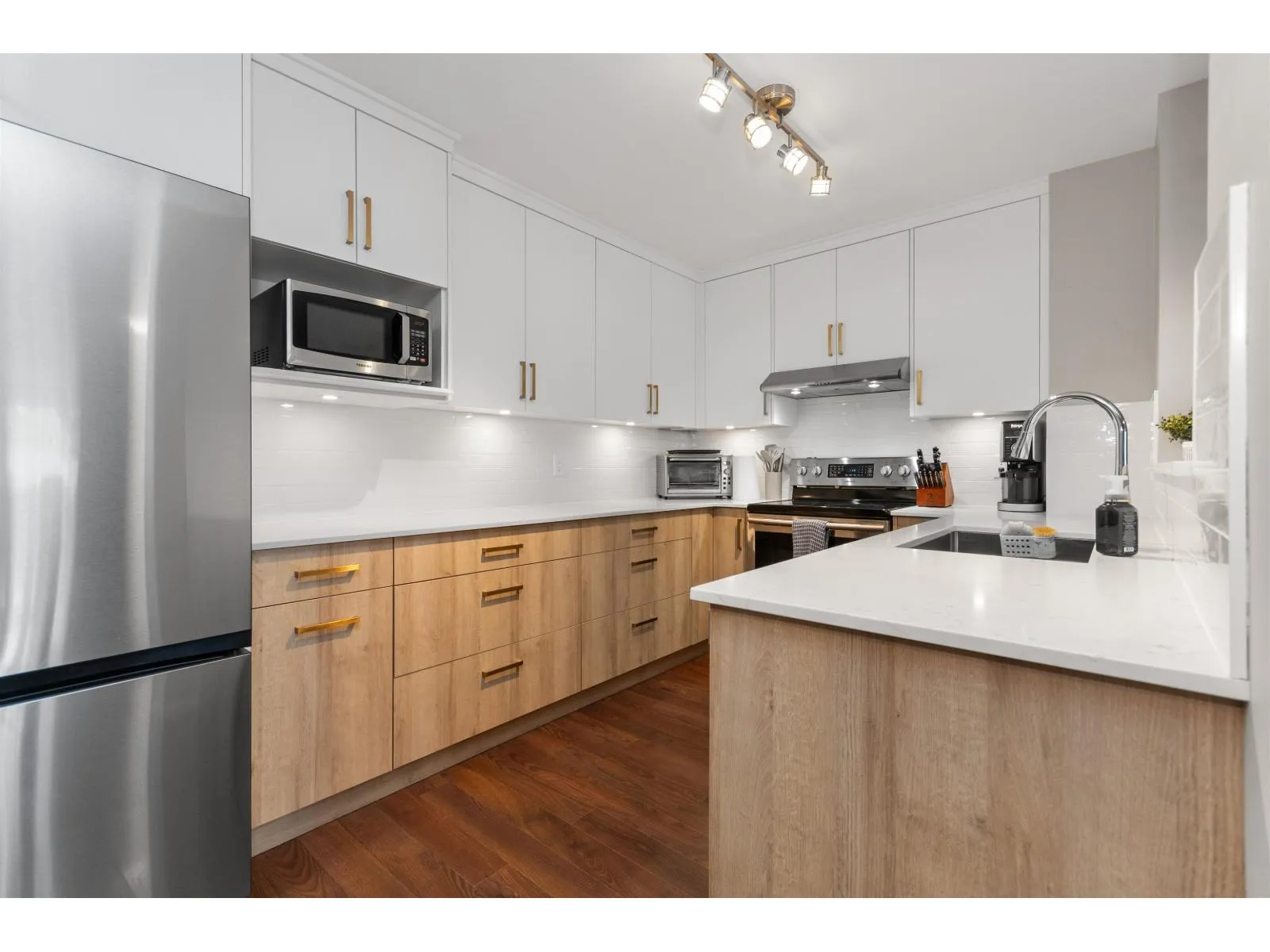 Row / Townhouse for rent: 1602 5260 Goldspring Place|promontory, Chilliwack, British Columbia V2R 5S5