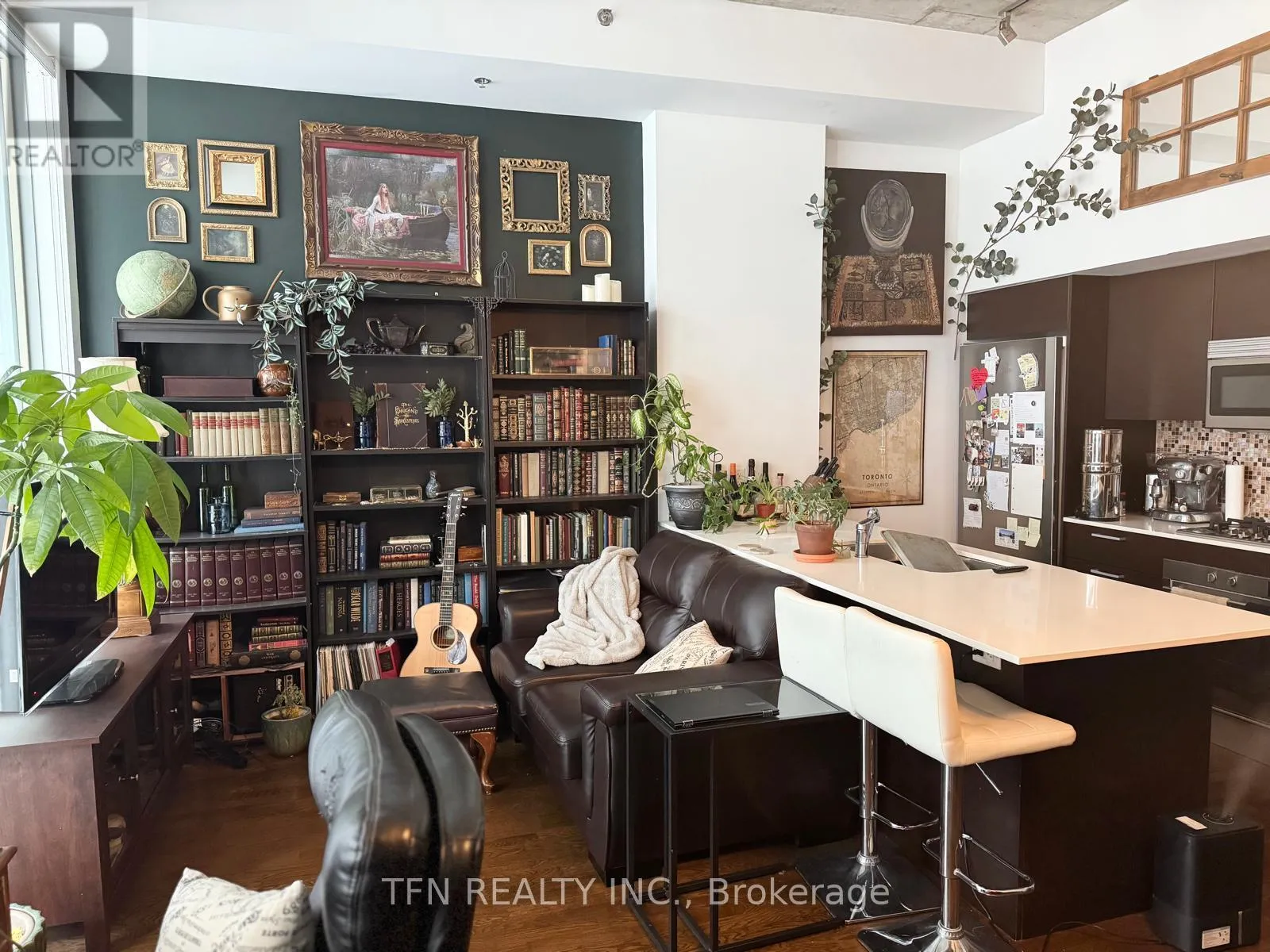 Apartment for rent: 1605 - 375 King Street W, Toronto, Ontario M5V 1K1