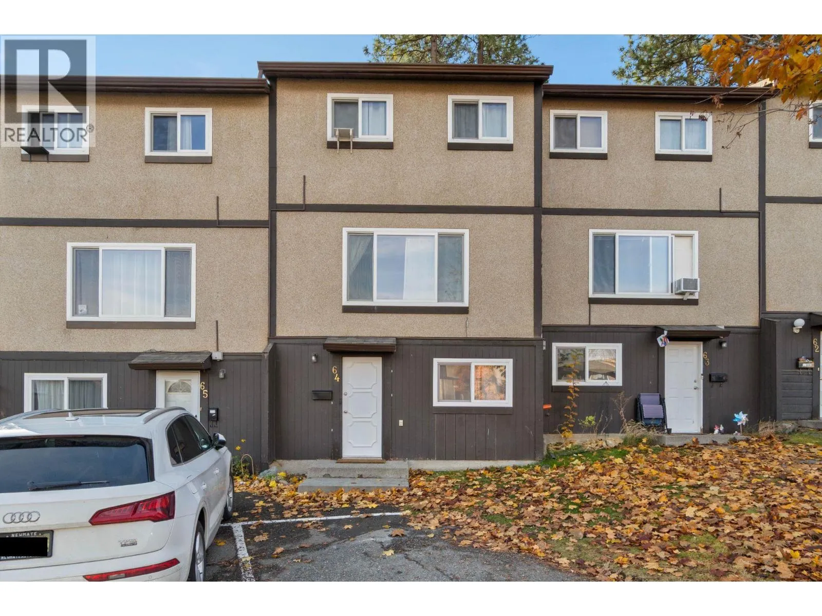 Row / Townhouse for rent: 1605 Summit Drive Unit# 64, Kamloops, British Columbia V2E 2A5