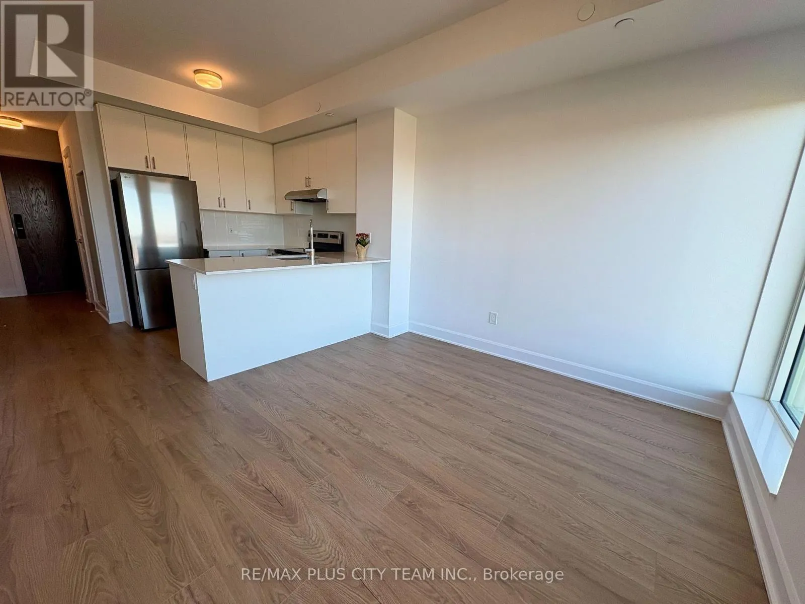 Apartment for rent: 1606 - 3240 William Coltson Avenue, Oakville, Ontario L6H 8C8