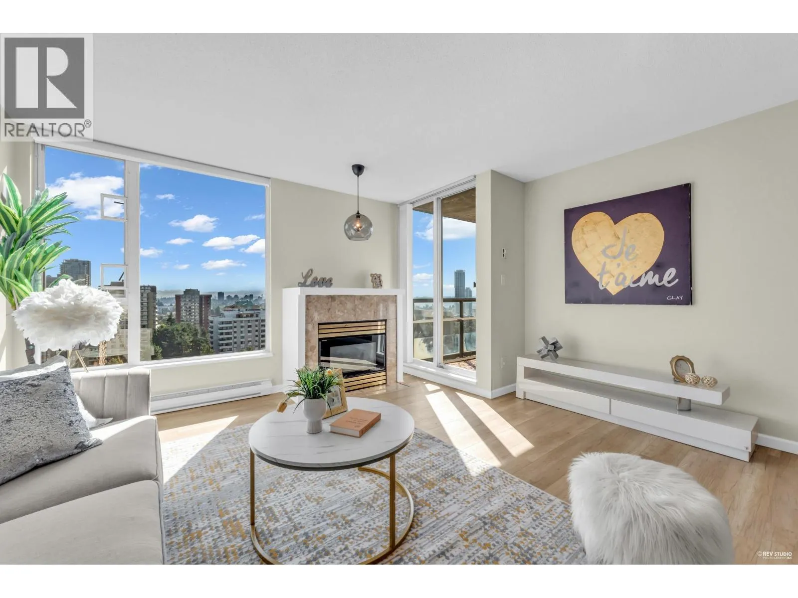 Apartment for rent: 1608 7077 Beresford Street, Burnaby, British Columbia V5E 4J5