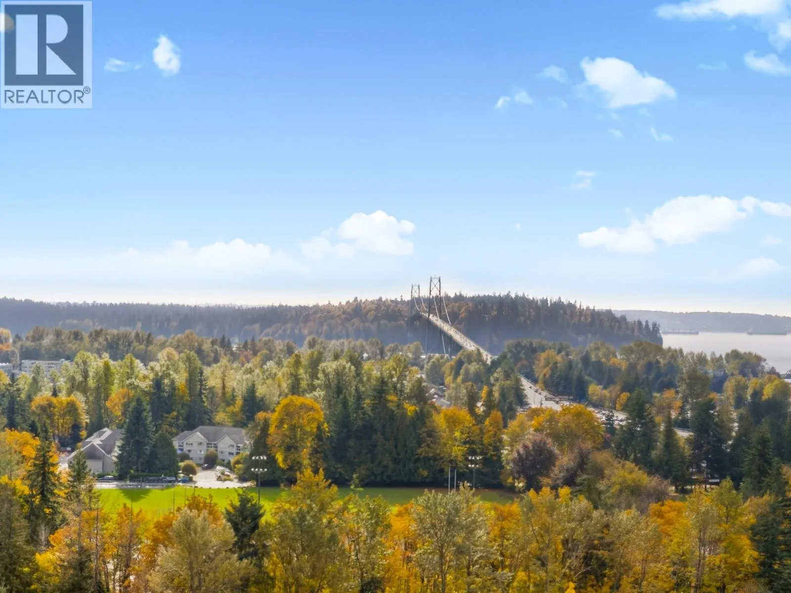 Apartment for rent: 1609 2024 Fullerton Avenue, North Vancouver, British Columbia V7P 3G4