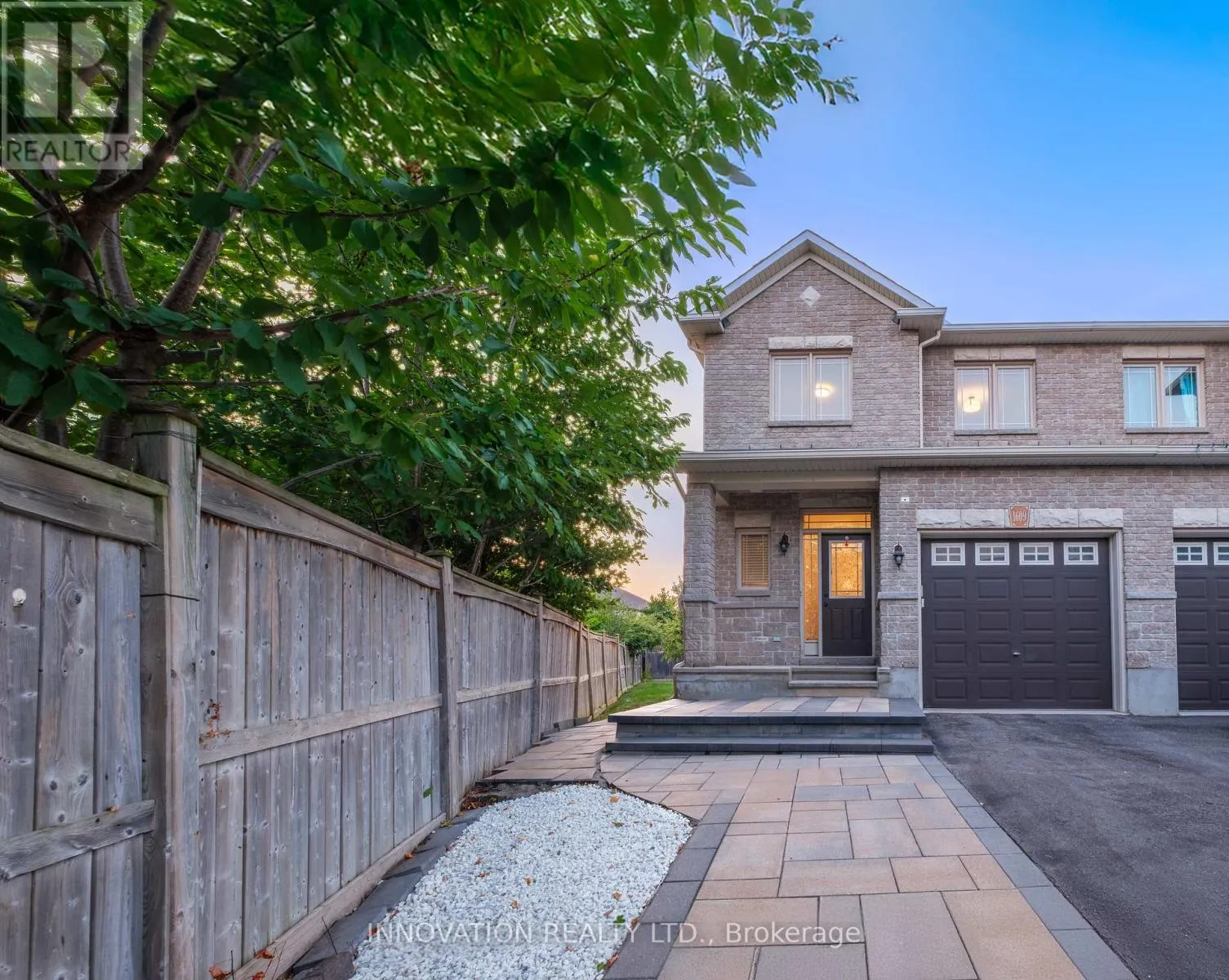 Row / Townhouse for rent: 1609 Westhall Way N, Ottawa, Ontario K2M 0G8