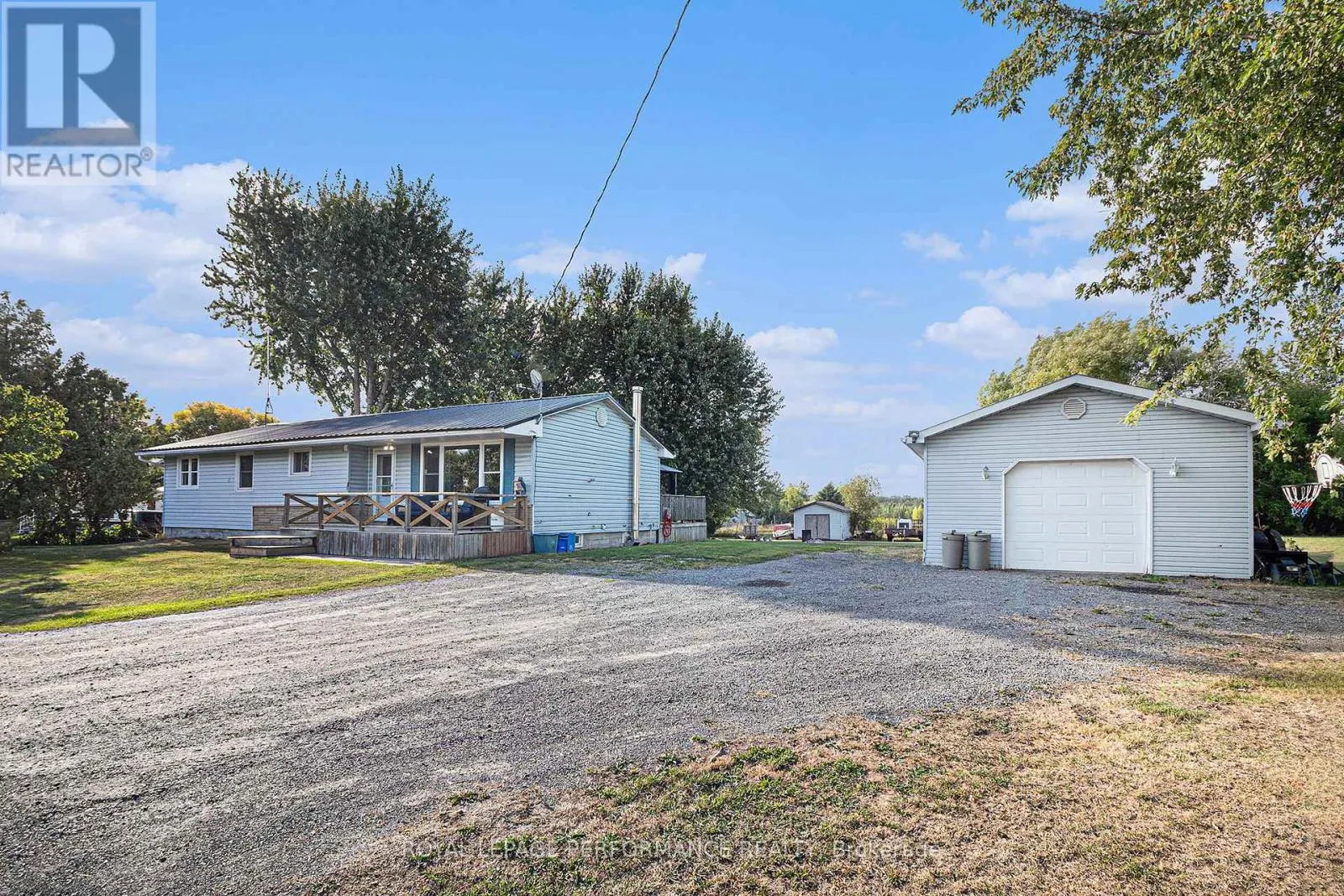 House for rent: 16099 Northfield Road, South Stormont, Ontario K0C 1R0