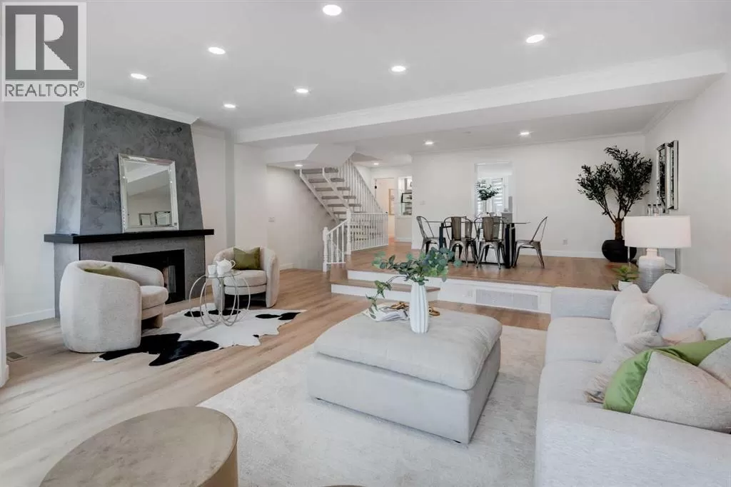 Row / Townhouse for rent: 161, 3437 42 Street Nw, Calgary, Alberta T3A 2M7