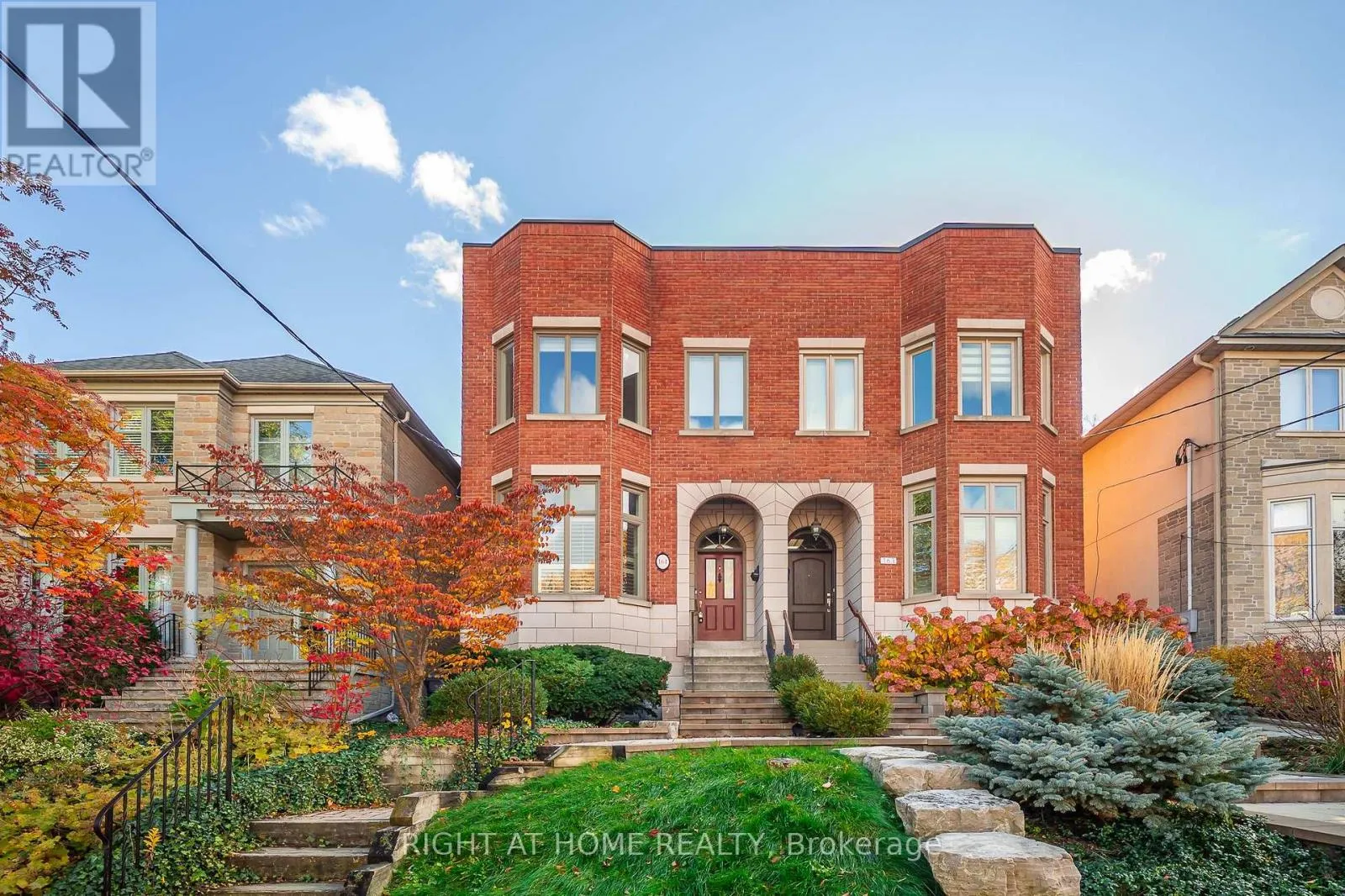 House for rent: 161 Cranbrooke Avenue, Toronto, Ontario M5M 1M6