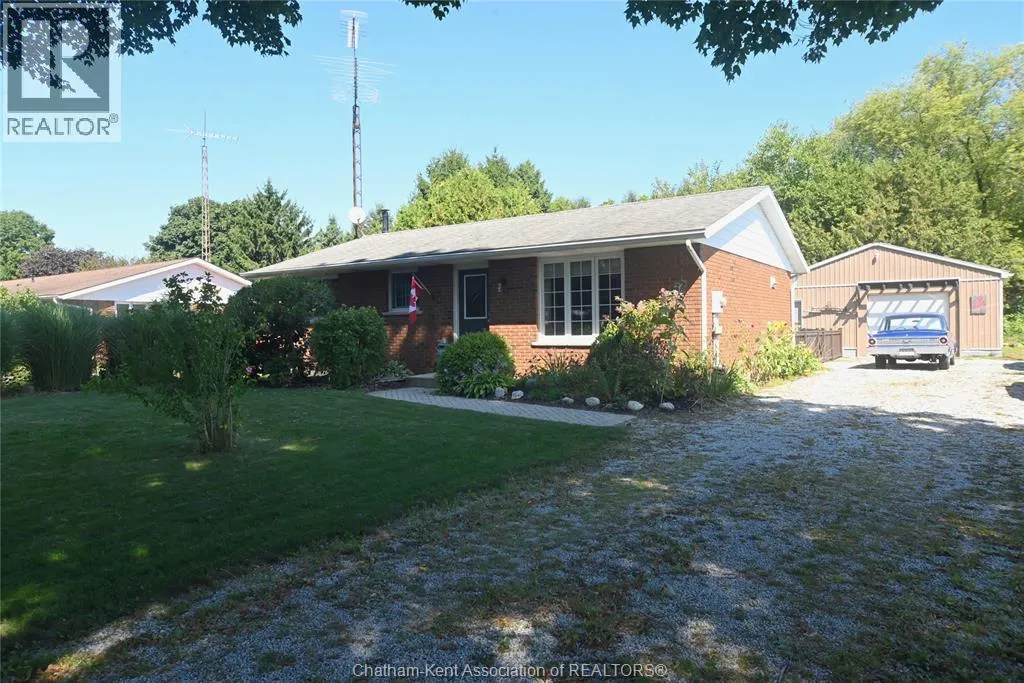 House for rent: 161 Queen Street, Highgate, Ontario N0P 1T0