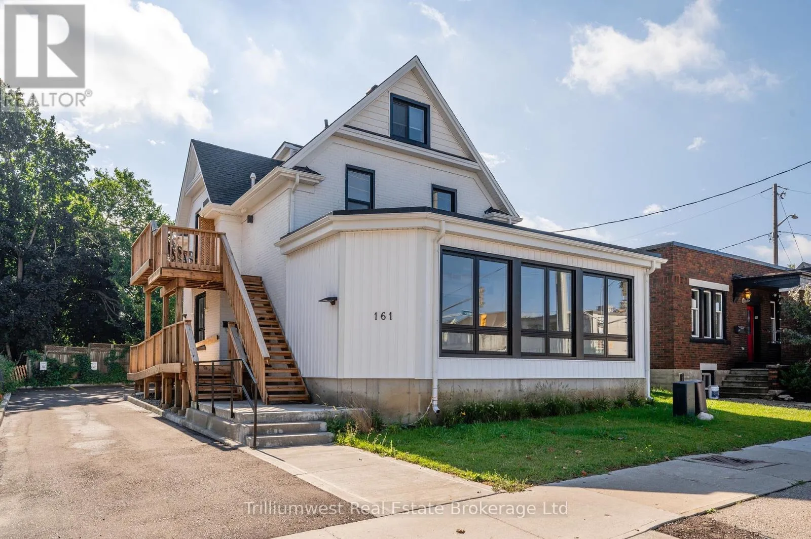 Residential Commercial Mix for rent: 161 Victoria Street S, Kitchener, Ontario N2G 2B7