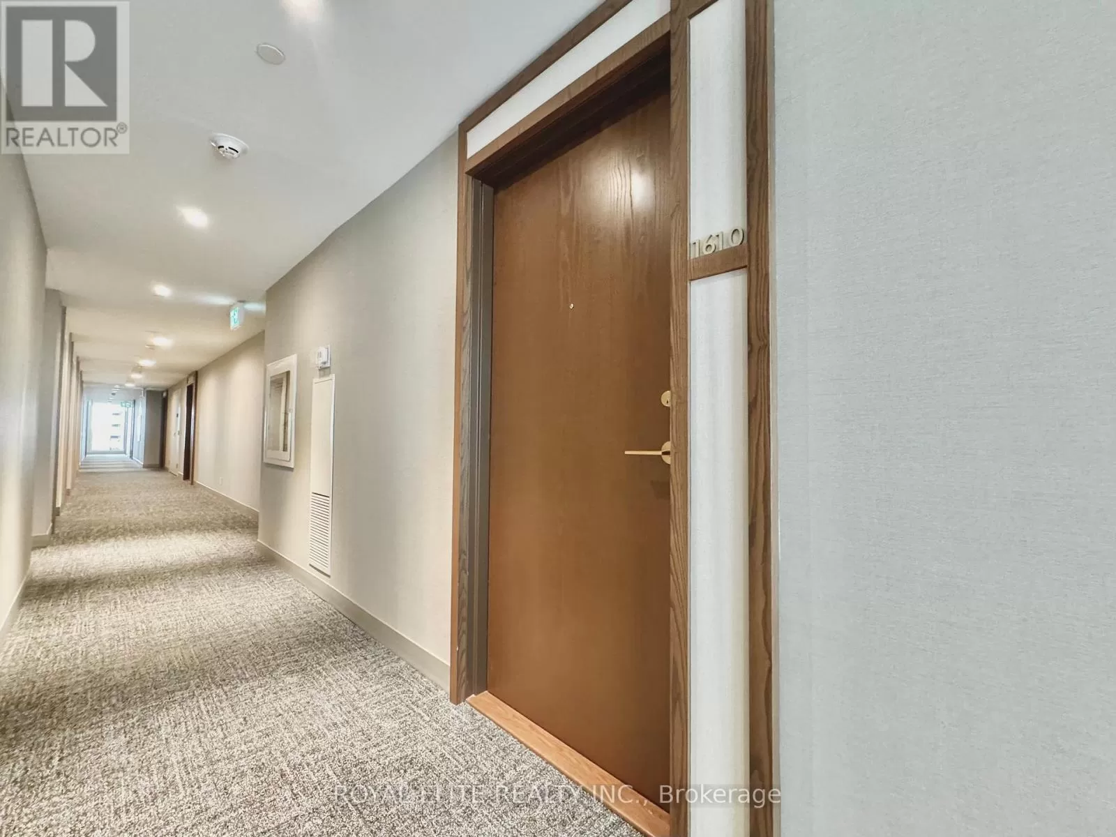 Apartment for rent: 1610 - 1000 Portage Parkway, Vaughan, Ontario L4K 0L1