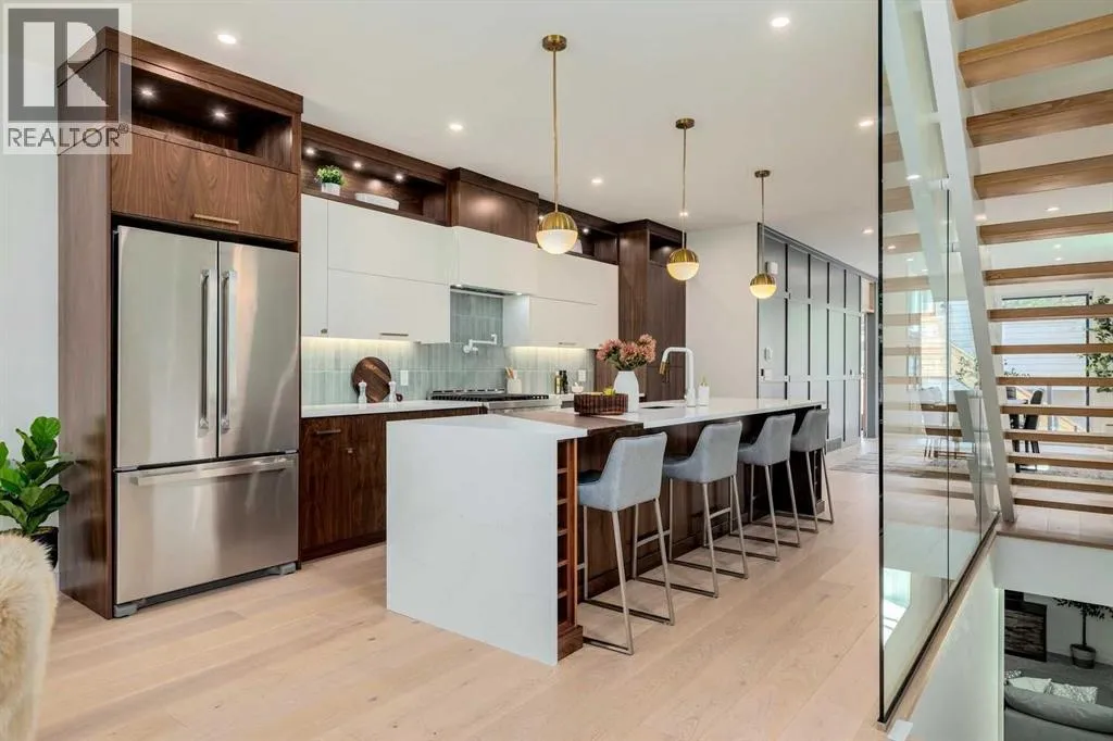 House for rent: 1612 16a Street Se, Calgary, Alberta T2G 3S7