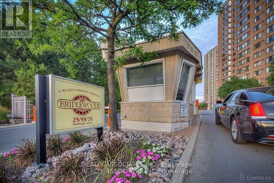 Apartment for rent: 1613 - 55 Bamburgh Circle, Toronto, Ontario M1W 3V4