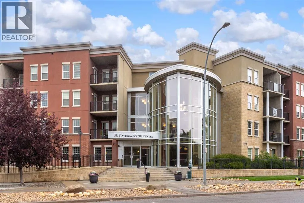 Apartment for rent: 1617, 11811 Lake Fraser Drive Se, Calgary, Alberta T2J 7J4