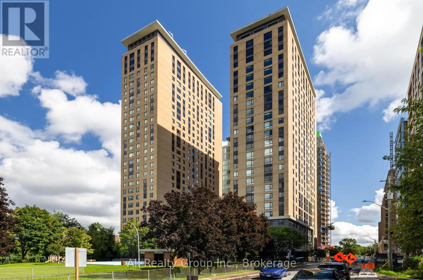 Apartment for rent: 1618 - 105 Champagne Avenue S, Ottawa, Ontario K1S 5E5